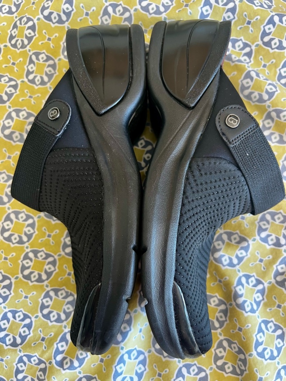 Bzees Black Slip-On Clog Mules Womens Size 9.5 - Picture 7 of 10